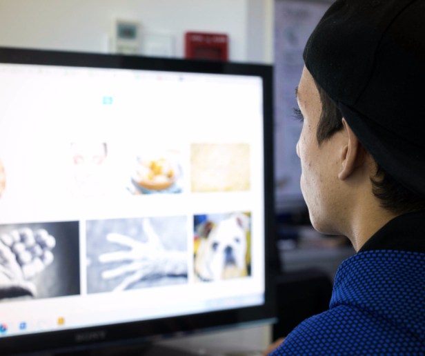 PC-stencil.facebook-post