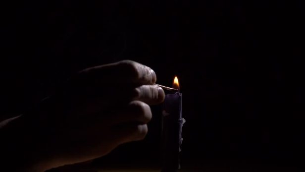 Black_candleSutterstock